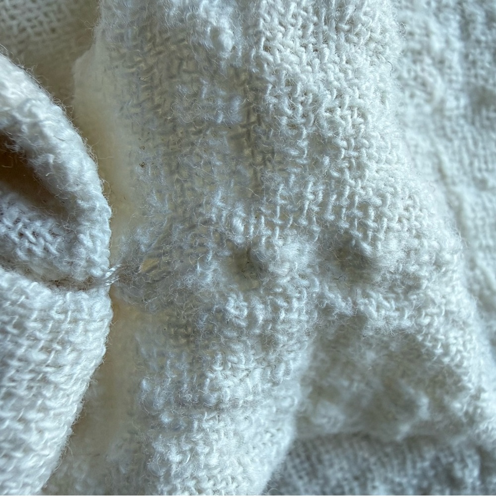 White Linen Button-Up Shirt - Picture 7 of 7